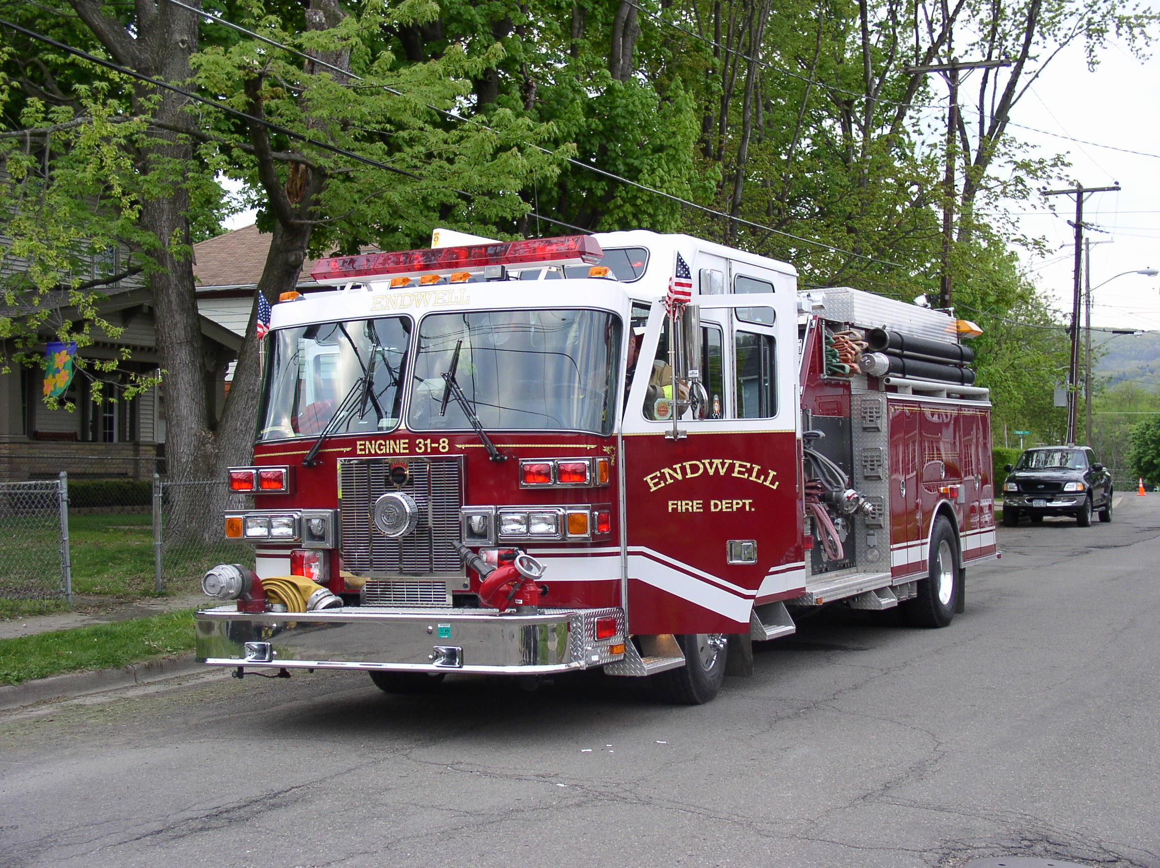 05-18-05  Response - Fire - 401 Shady Dr